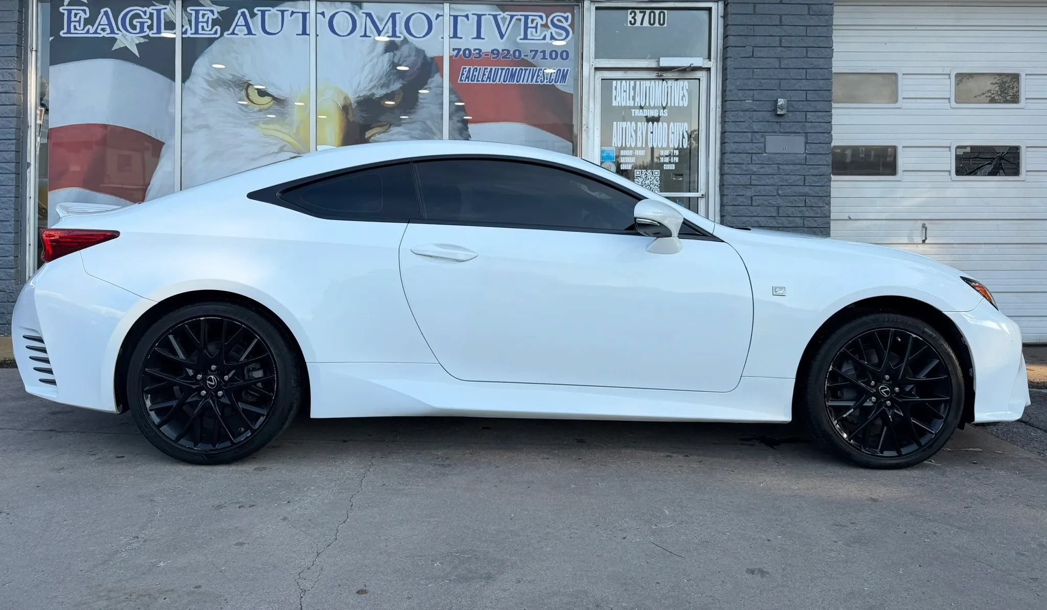 Used 2016 Lexus RC 300 AWD image 2