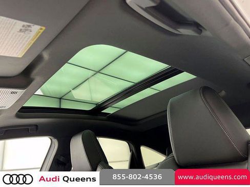 Certified 2022 Audi Q4 e-tron Premium Plus w/ Premium Plus AWD/4WD image 20