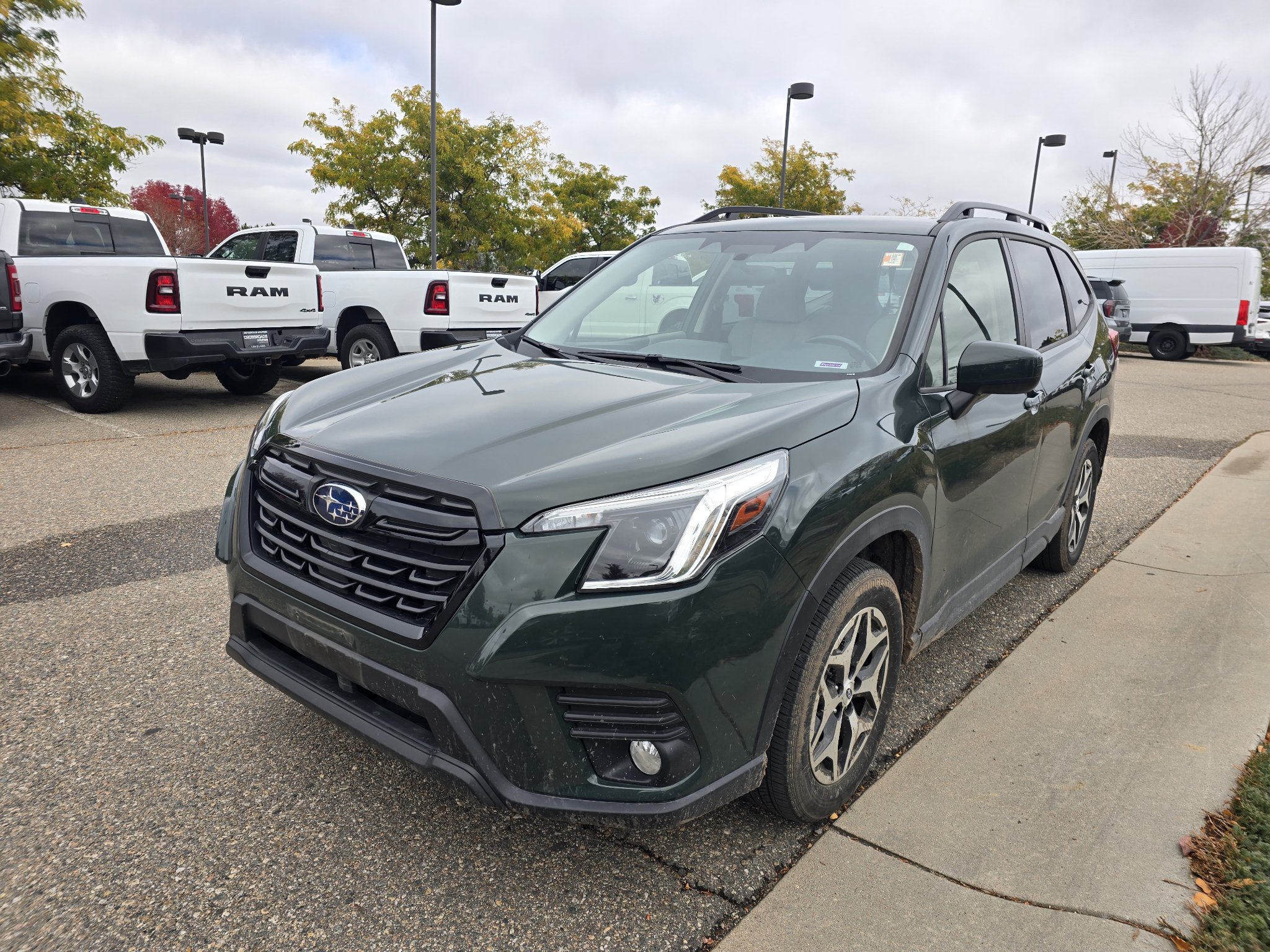 Used 2023 Subaru Forester Premium AWD/4WD image 12