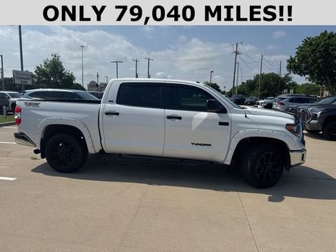Used 2019 Toyota Tundra SR5 w/ SR5 Upgrade Package image 2