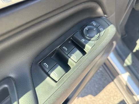 Used 2020 Chevrolet Equinox LT AWD/4WD image 11