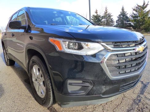 Used 2020 Chevrolet Traverse LS w/ LPO, Floor Liner Package AWD/4WD image 11