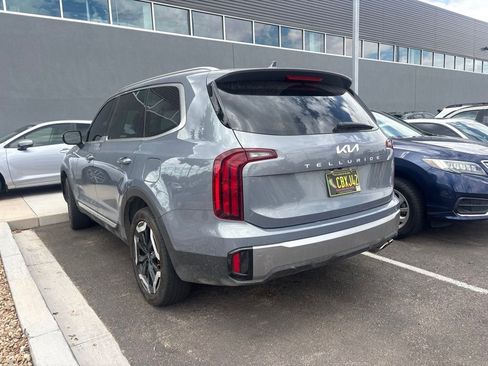 Used 2025 Kia Telluride S FWD image 4