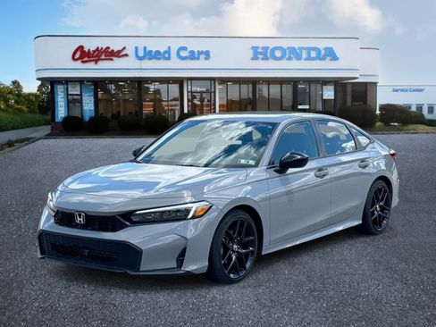 Used 2025 Honda Civic Sport image 1