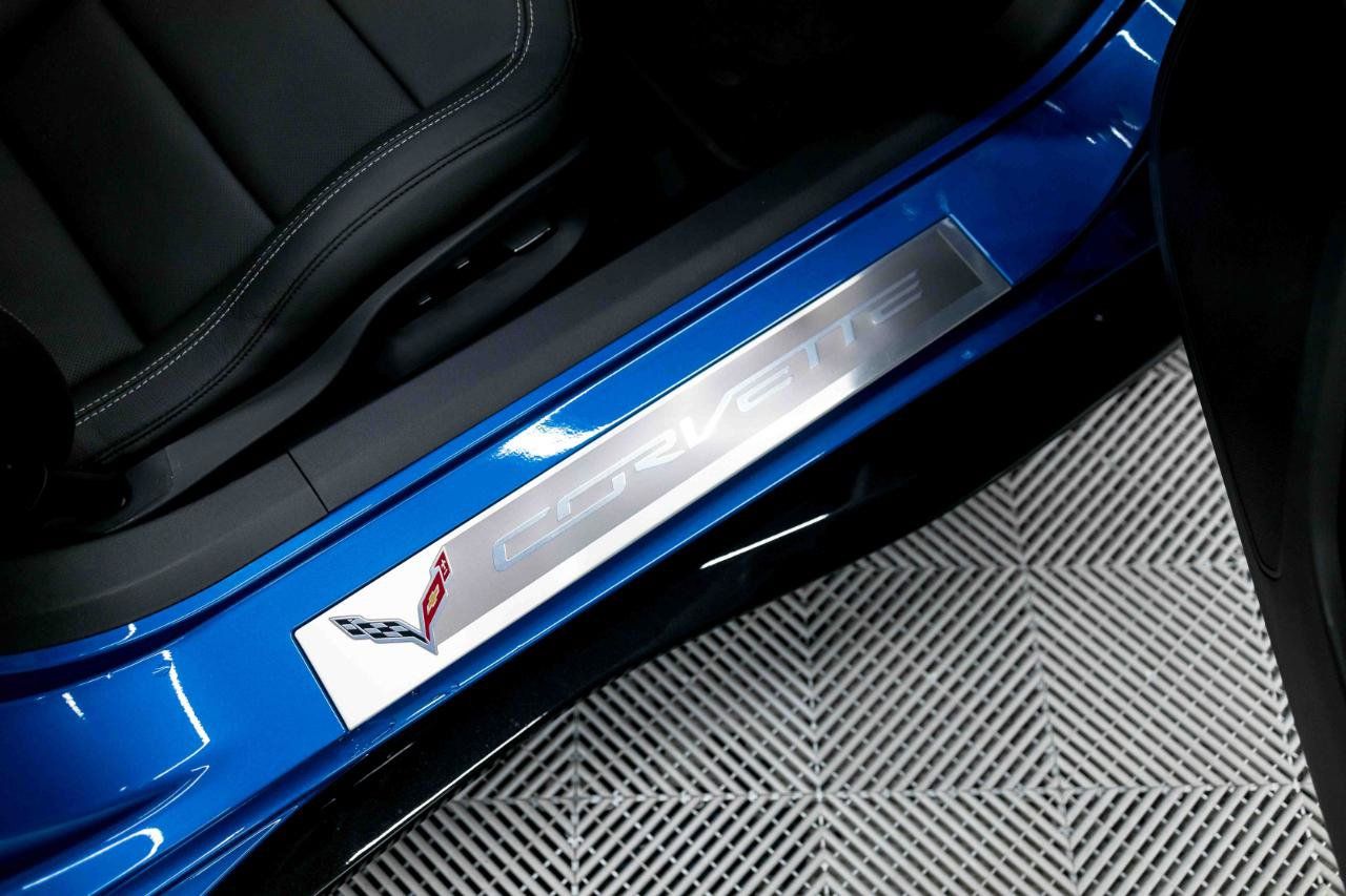 Used 2016 Chevrolet Corvette Z06 w/ 3LZ Preferred Equipment Group RWD image 67
