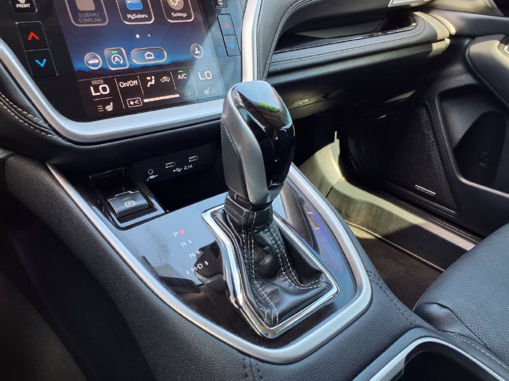 Used 2021 Subaru Outback Limited w/ Popular Package #2 AWD/4WD image 28