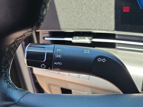 Certified 2025 Hyundai Kona SEL AWD/4WD image 26