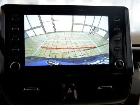 Used 2020 Toyota Corolla SE image 20