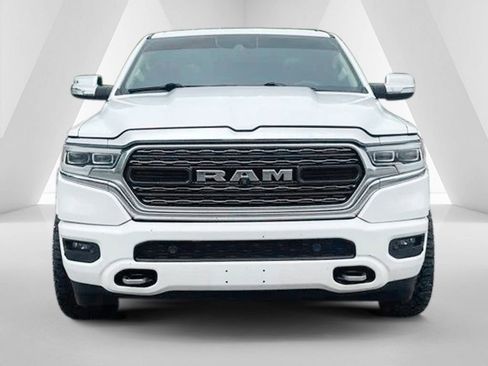 Used 2019 RAM 1500 Limited AWD/4WD image 2
