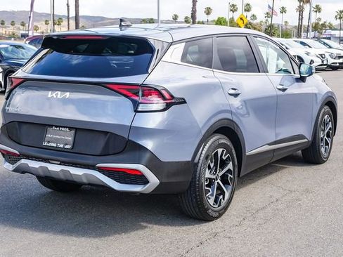 Certified 2024 Kia Sportage EX FWD image 7