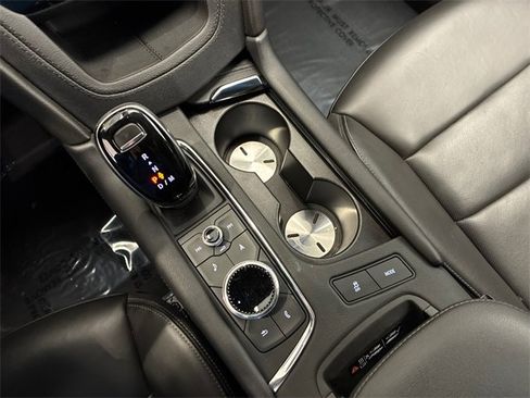 Used 2021 Cadillac XT6 Premium Luxury image 21