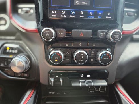 Used 2019 RAM 1500 Rebel w/ Rebel Level 1 Equipment Group AWD/4WD image 23
