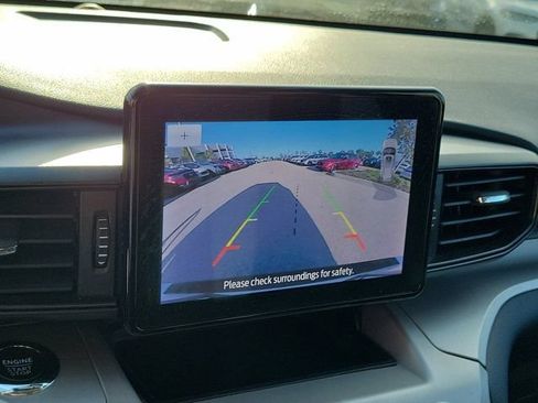 Used 2023 Ford Explorer XLT RWD image 20