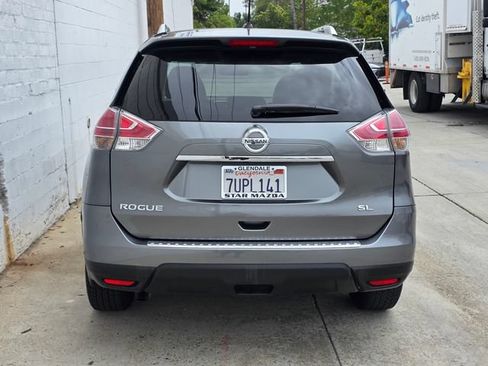 Used 2016 Nissan Rogue SL w/ SL Premium Package FWD image 5