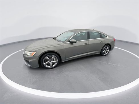 Used 2024 Audi A6 Premium Plus image 5