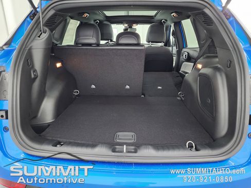 New 2026 Jeep Compass Limited w/ Sun, Sound & Navigation Group image 32