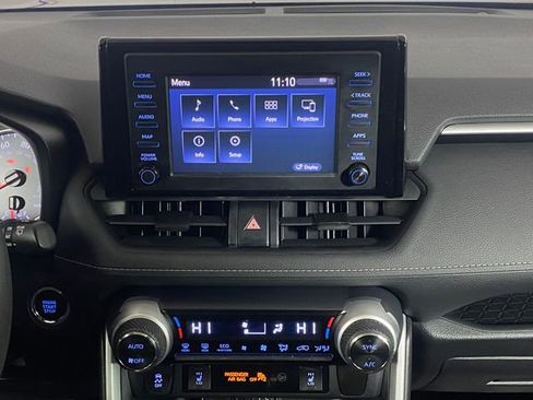 Used 2019 Toyota RAV4 XLE w/ Convenience Package AWD/4WD image 14
