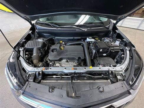 Used 2023 Chevrolet Equinox LT FWD image 34