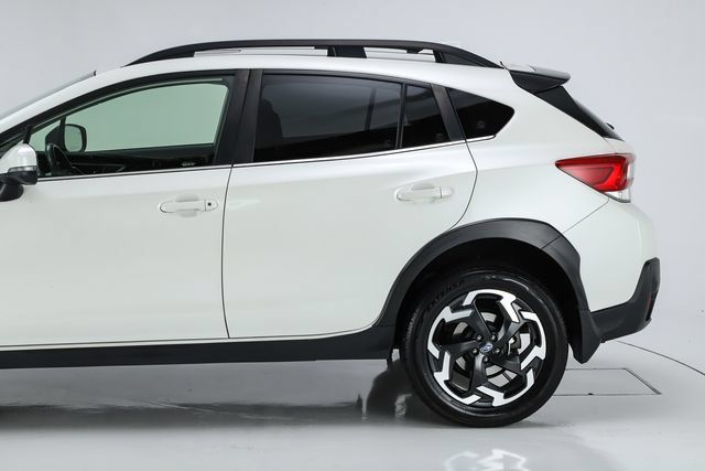 Used 2022 Subaru Crosstrek 2.5i Limited w/ Moonroof Package 2 AWD/4WD image 5