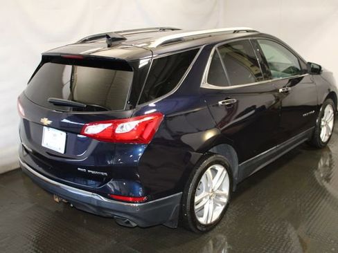 Used 2020 Chevrolet Equinox Premier AWD/4WD image 3