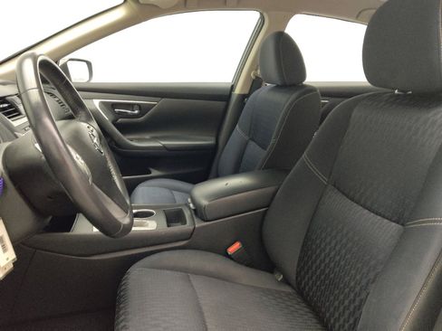 Used 2017 Nissan Altima 2.5 SV image 17
