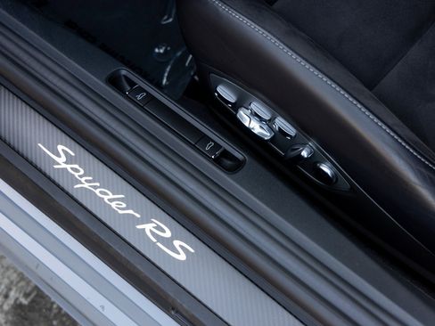 Certified 2024 Porsche 718 Boxster Spyder RS image 29