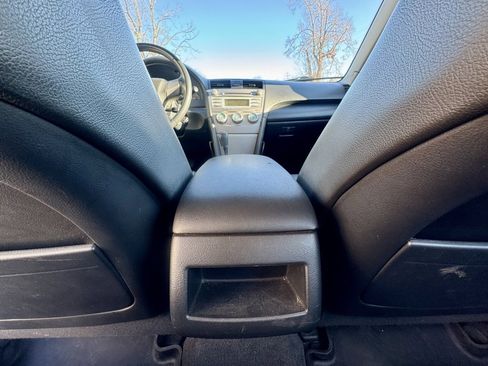 Used 2007 Toyota Camry SE image 13