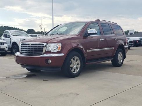 Used 2008 Chrysler Aspen Limited w/ Popular Equipment Group AWD/4WD image 9