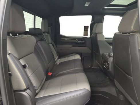 Certified 2025 Chevrolet Silverado 1500 ZR2 w/ Technology Package image 29