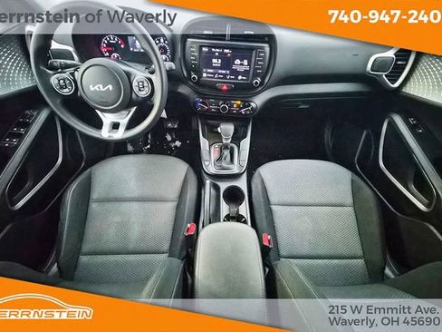 Used 2022 Kia Soul LX FWD image 12