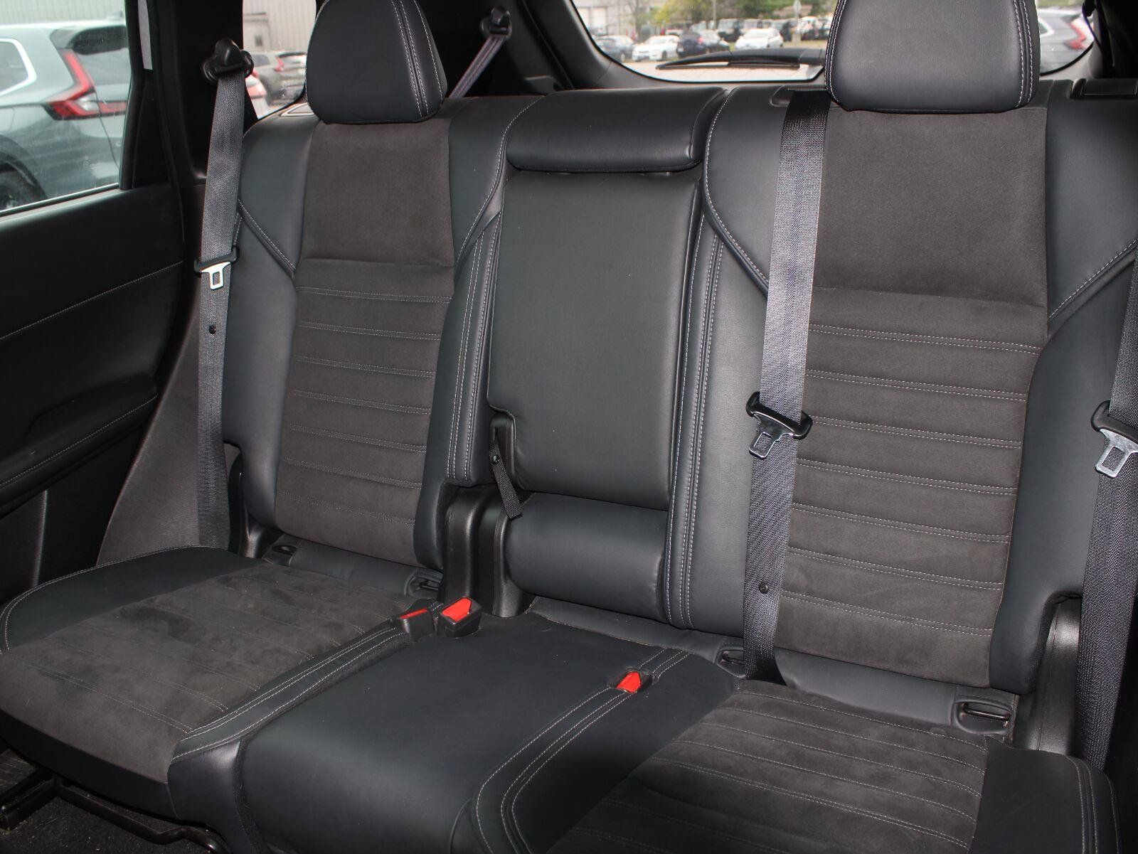 Used 2022 Mitsubishi Outlander SE AWD/4WD image 18