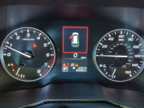 Used 2024 Subaru Outback Premium image 19