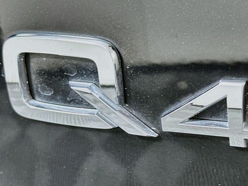 Used 2023 Audi Q4 e-tron Premium Plus w/ Premium Plus AWD/4WD image 10