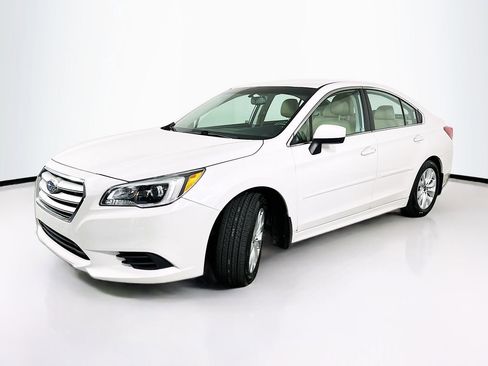 Used 2016 Subaru Legacy 2.5i Premium w/ Popular Package #1 AWD/4WD image 2