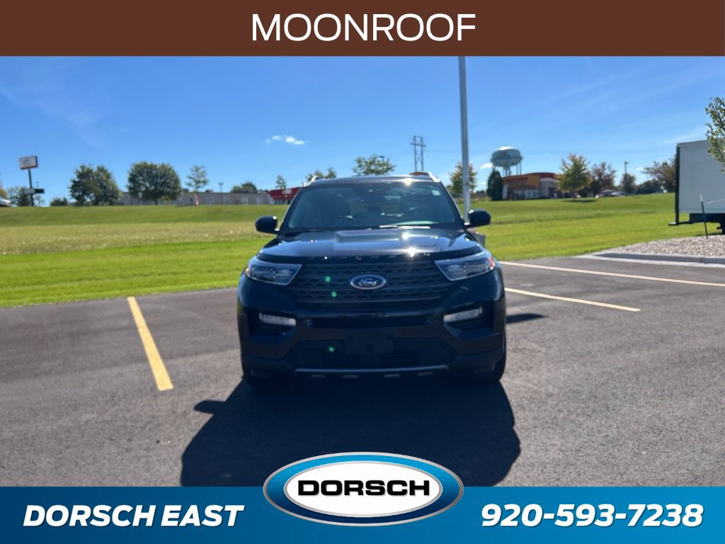 Certified 2022 Ford Explorer XLT w/ Equipment Group 202A AWD/4WD image 2