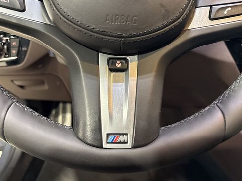 Used 2018 BMW M550i xDrive AWD/4WD image 16