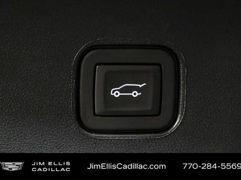 New 2026 Cadillac Lyriq Premium Luxury image 28