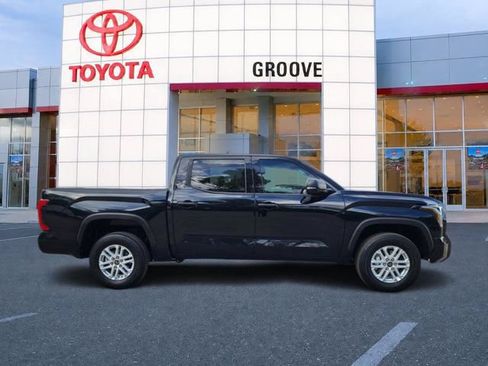 Used 2024 Toyota Tundra SR5 AWD/4WD image 7