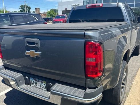 Used 2019 Chevrolet Colorado W/T RWD image 4