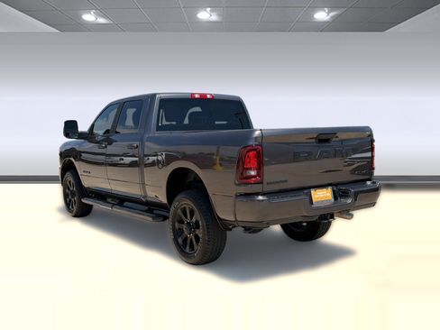 Certified 2026 RAM 2500 Big Horn AWD/4WD image 3