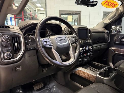 Used 2021 GMC Sierra 1500 Denali w/ Denali Ultimate Package AWD/4WD image 12