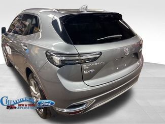 Used 2021 Buick Envision Avenir w/ Technology Package II video 4