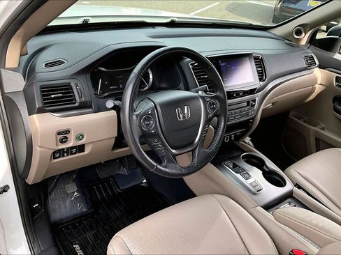 Used 2023 Honda Ridgeline RTL image 17