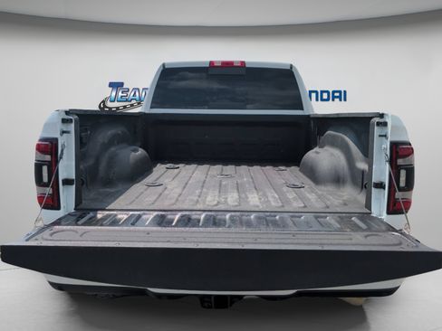 Used 2023 RAM 2500 Laramie w/ Night Edition AWD/4WD image 10