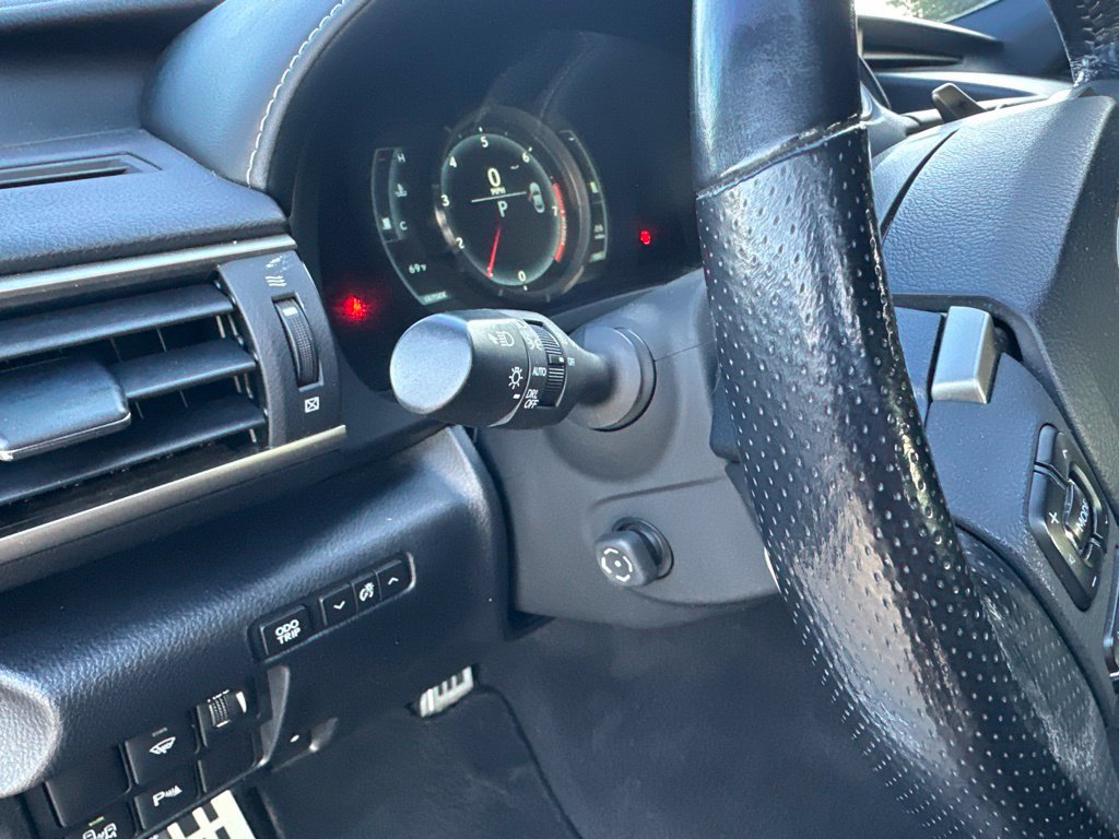 Used 2016 Lexus RC 300 AWD image 25