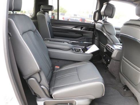 New 2024 Jeep Grand Wagoneer Series II w/ Quick Order Packagew 28T image 39