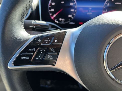 Used 2024 Mercedes-Benz C 300 C 300 image 19