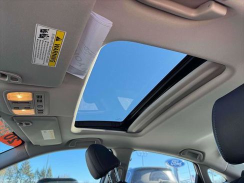 Used 2020 Honda Insight Touring image 18