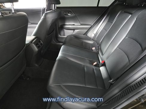 Used 2017 Honda Accord EX-L image 13