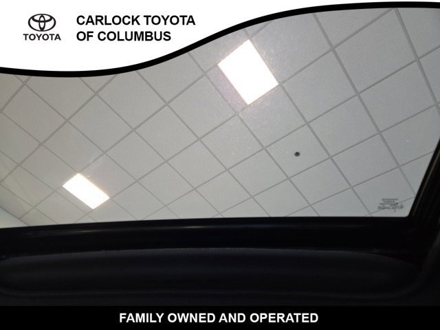 Used 2022 Toyota Sienna Platinum AWD/4WD image 14